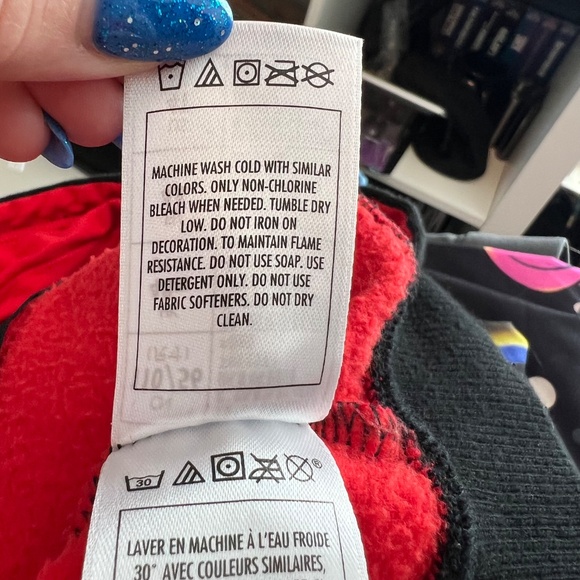 Disney Parks Mickey Mouse Sweatshirt Black Long Sleeve Hoodie Standup Ears 4T - Picture 7 of 7